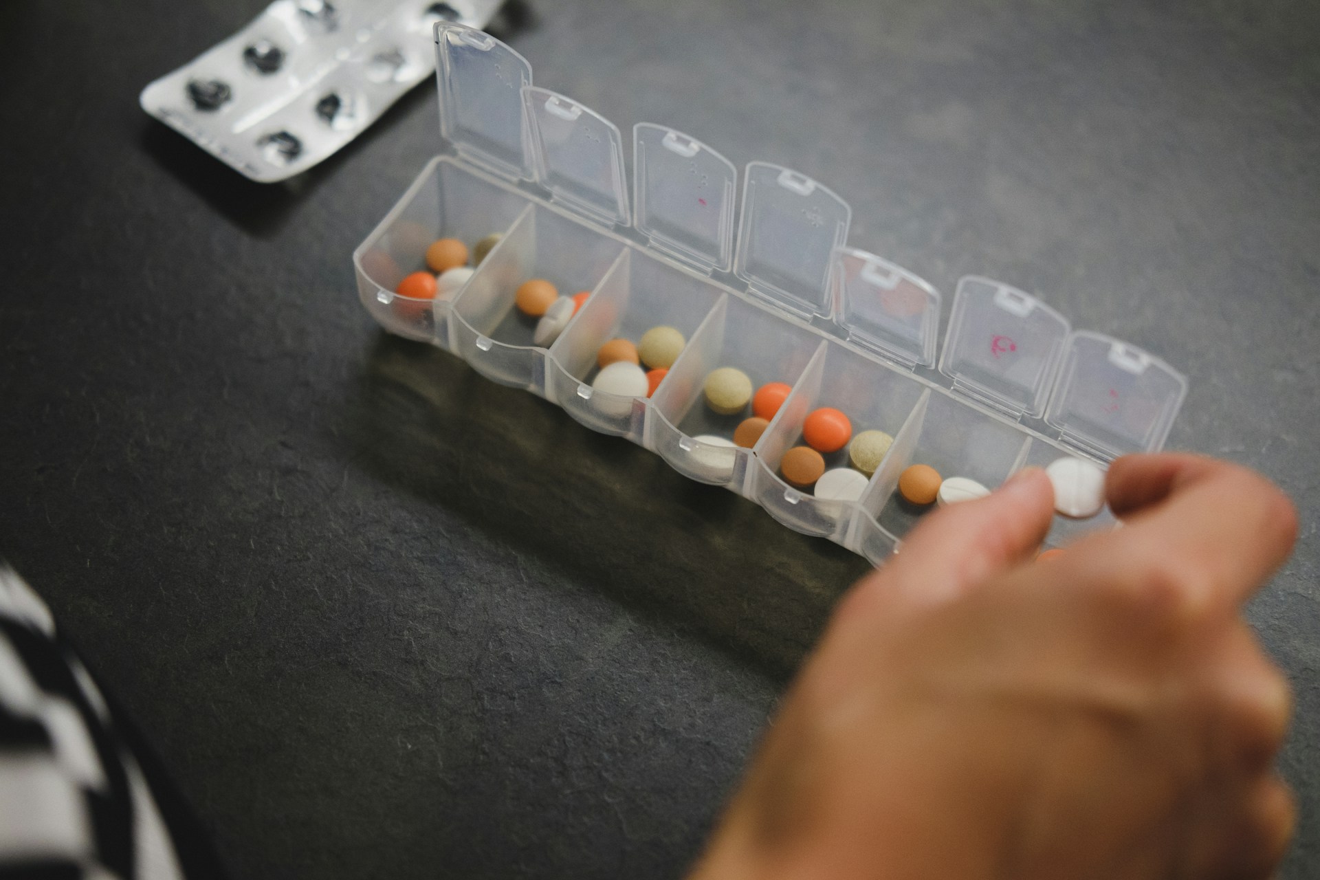 Home care assistance with daily medication reminders