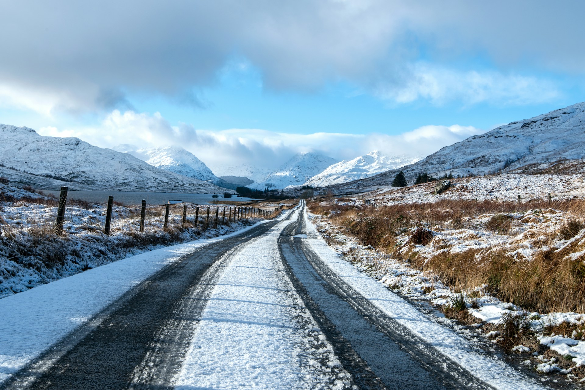 Shopping support for older adults in cold weather